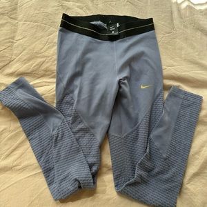 Nike Dri Fit leggings - size S